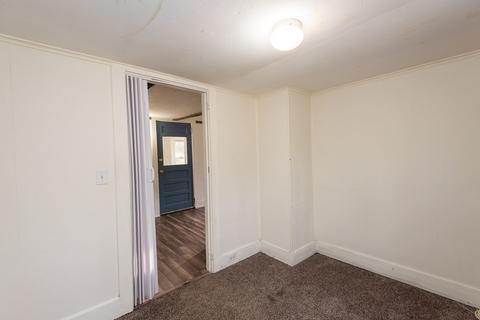 8 Old Jacobs Rd, Georgetown, MA 01833 photo 13