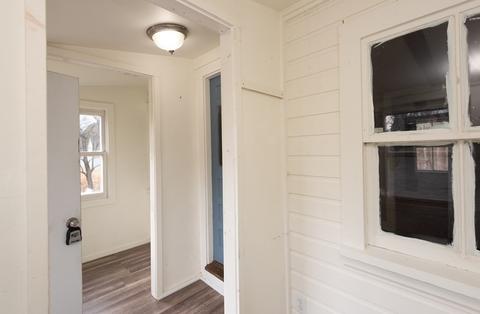 8 Old Jacobs Rd, Georgetown, MA 01833 photo 4