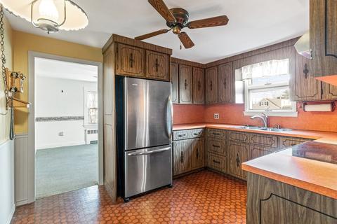 18 Braman St, Danvers, MA 01923 photo 15