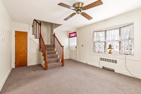 18 Braman St, Danvers, MA 01923 photo 7