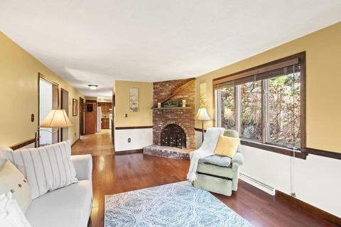 20 Sanborn Ln, Reading, MA 01867 photo 10