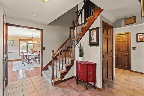 20 Sanborn Ln, Reading, MA 01867 photo 4