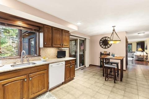 20 Sanborn Ln, Reading, MA 01867 photo 13