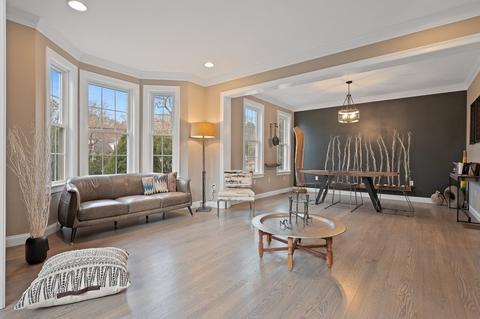 26 Bates St, Mendon, MA 01756 photo 6