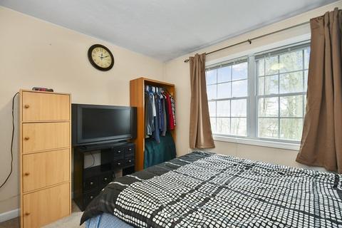 4 Atlas St, Worcester, MA 01604 photo 16