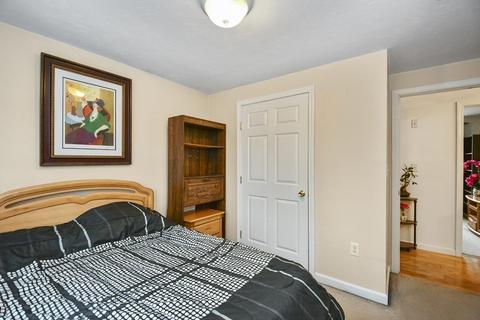 4 Atlas St, Worcester, MA 01604 photo 14