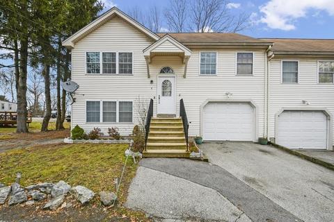 4 Atlas St, Worcester, MA 01604 photo 1