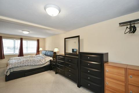 4 Atlas St, Worcester, MA 01604 photo 22