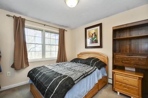 4 Atlas St, Worcester, MA 01604 photo 15