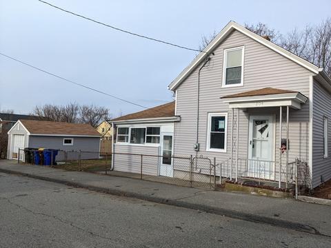 204 Sterling St, Fall River, MA 02721 photo 1