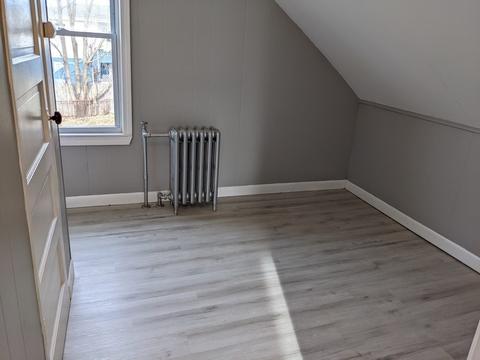 204 Sterling St, Fall River, MA 02721 photo 13