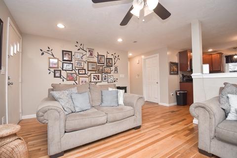 79 Denwall Dr, Springfield, MA 01119 photo 19