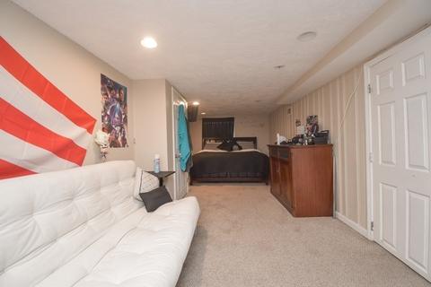 79 Denwall Dr, Springfield, MA 01119 photo 22