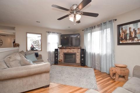 79 Denwall Dr, Springfield, MA 01119 photo 15