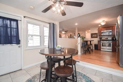 79 Denwall Dr, Springfield, MA 01119 photo 4