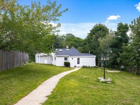 96 Hull St, Hingham, MA 02043 photo 21