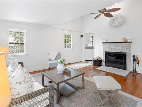 96 Hull St, Hingham, MA 02043 photo 7