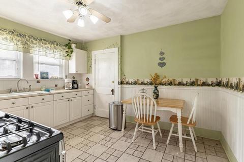 82 Freeman Ave, Everett, MA 02149 photo 15