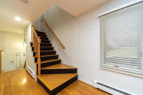 84 Walpole St #2A, Canton, MA 02021 photo 9