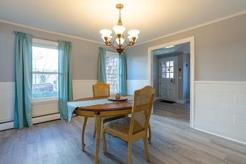 17 Pine St, Ware, MA 01082 photo 11
