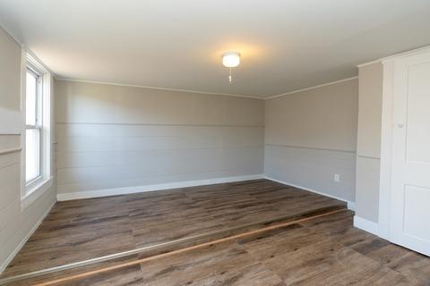 17 Pine St, Ware, MA 01082 photo 31