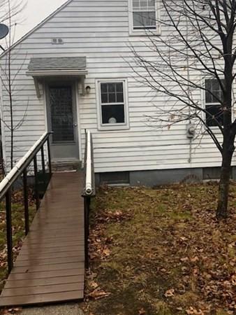 184 Winton St, Springfield, MA 01118 photo 2