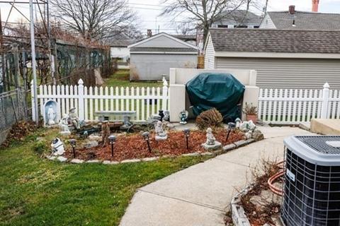 157 Healy St, Fall River, MA 02723 photo 9