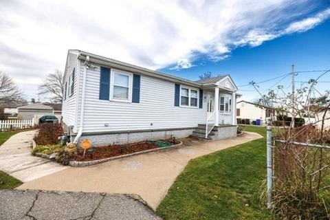 157 Healy St, Fall River, MA 02723 photo 3