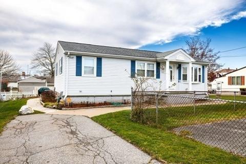 157 Healy St, Fall River, MA 02723 photo 2