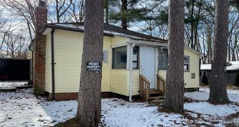 8 Laurel Ave, Ashburnham, MA 01430 photo 1