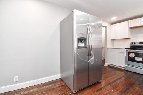 27 Northway Dr, Springfield, MA 01119 photo 9
