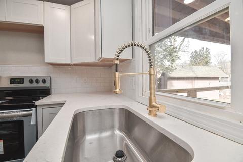 27 Northway Dr, Springfield, MA 01119 photo 5