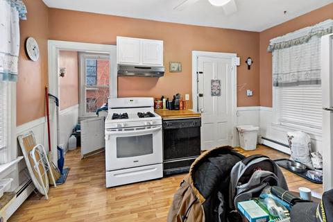 85 Park Ave, Woonsocket, RI 02895 photo 12