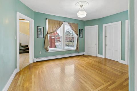85 Park Ave, Woonsocket, RI 02895 photo 17