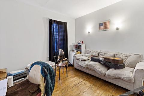 85 Park Ave, Woonsocket, RI 02895 photo 8
