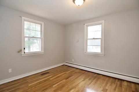 352 Stapleton Rd, Springfield, MA 01109 photo 26