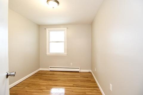 352 Stapleton Rd, Springfield, MA 01109 photo 29