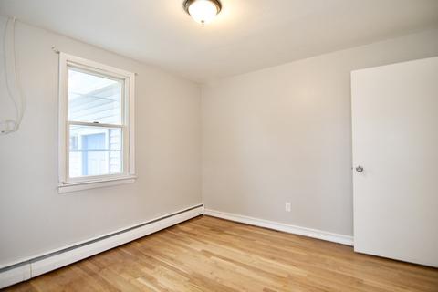 352 Stapleton Rd, Springfield, MA 01109 photo 27