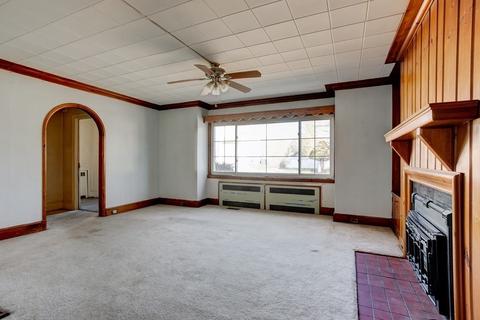 16 Lamar Ave, Worcester, MA 01604 photo 4