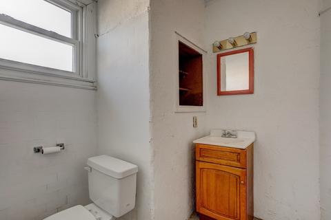 16 Lamar Ave, Worcester, MA 01604 photo 18