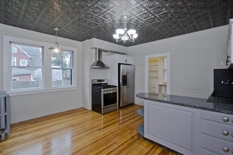 39 Bellevue Ave, Springfield, MA 01108 photo 13