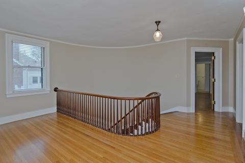 39 Bellevue Ave, Springfield, MA 01108 photo 6
