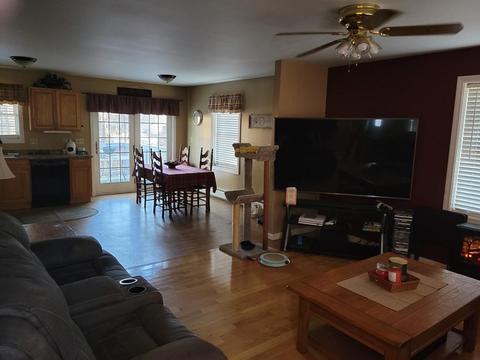 550 Harvard Ave, Athol, MA 01331 photo 3