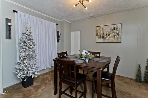 40 Cortland St, Springfield, MA 01109 photo 16
