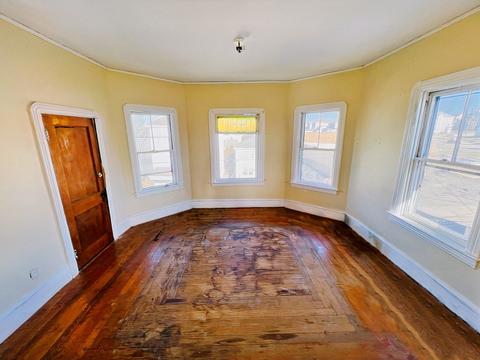 1007 Globe St, Fall River, MA 02724 photo 13