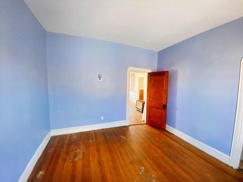 1007 Globe St, Fall River, MA 02724 photo 11