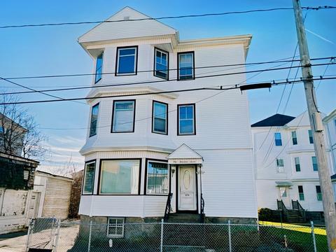 1007 Globe St, Fall River, MA 02724 photo 1