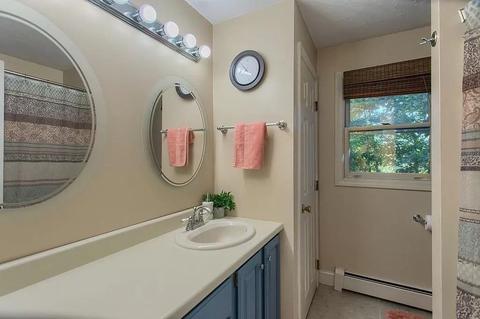 100 Central Ave #1, Ayer, MA 01432 photo 4