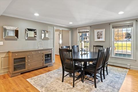 7 Darwin Ln, Walpole, MA 02081 photo 12