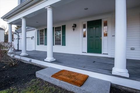 7 Darwin Ln, Walpole, MA 02081 photo 3